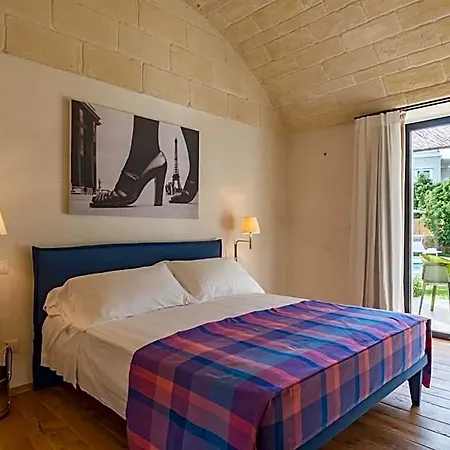 B&B Casale Ramunno 오스투니