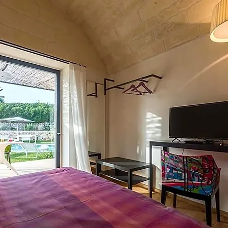 B&B Casale Ramunno 오스투니